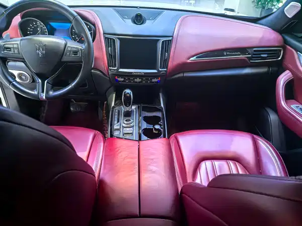 Maserati Levante 2017