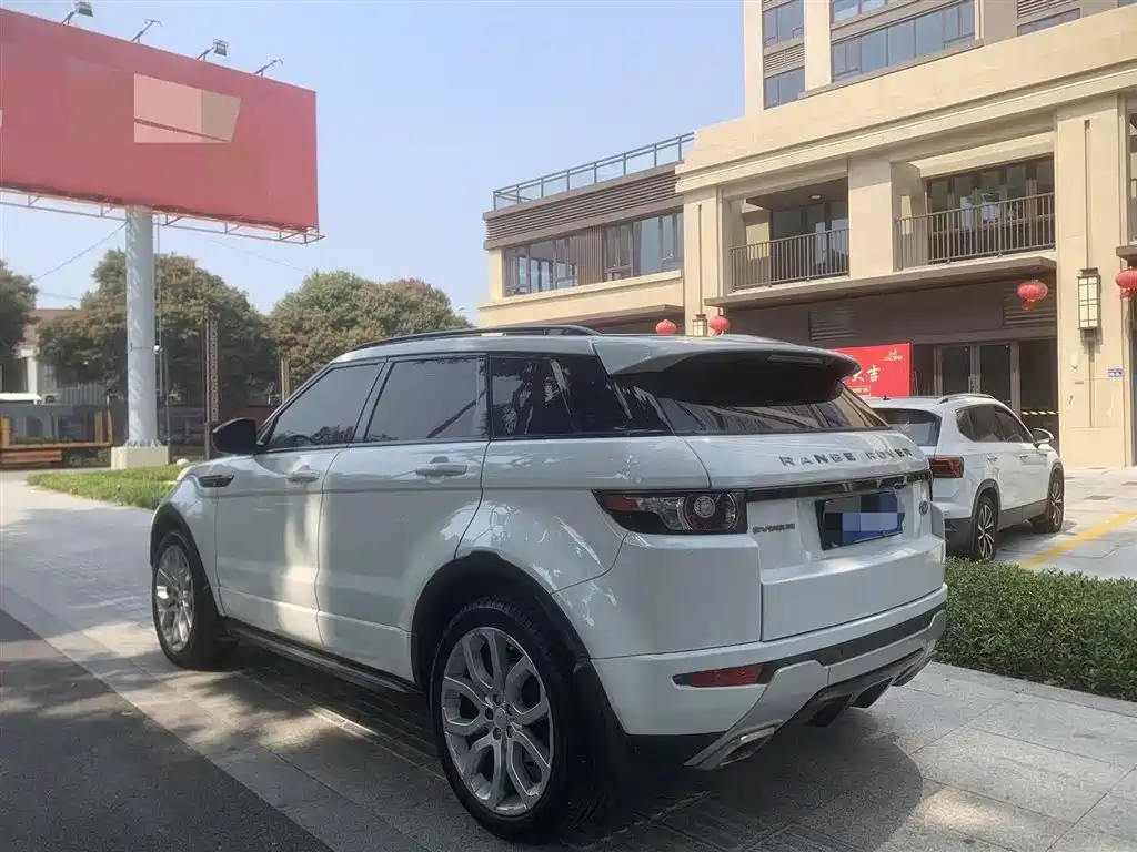 Land Rover Evoque 2014 — фото 4