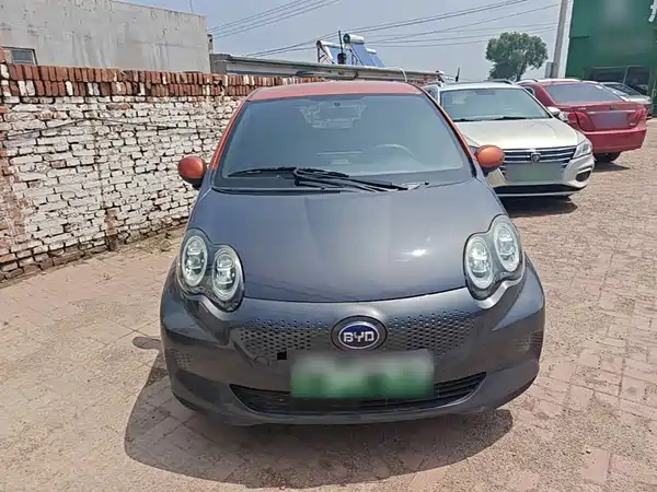 BYD e1 2019