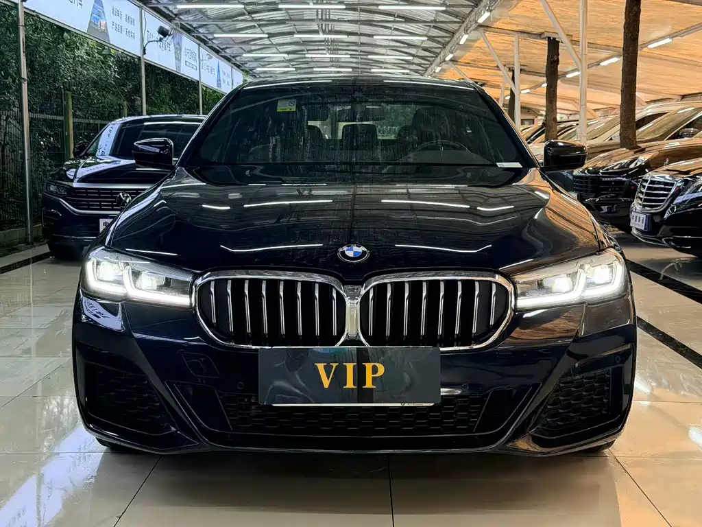 BMW 5 Series 2023