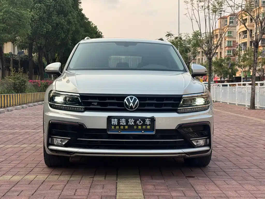 Volkswagen Tiguan L 2021 — фото 2
