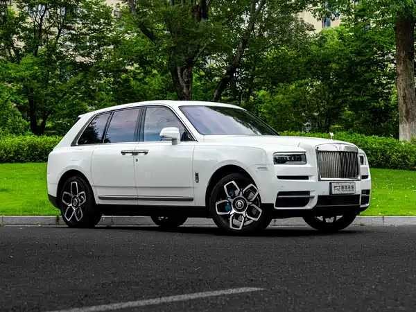 Rolls-Royce Cullinan 2021