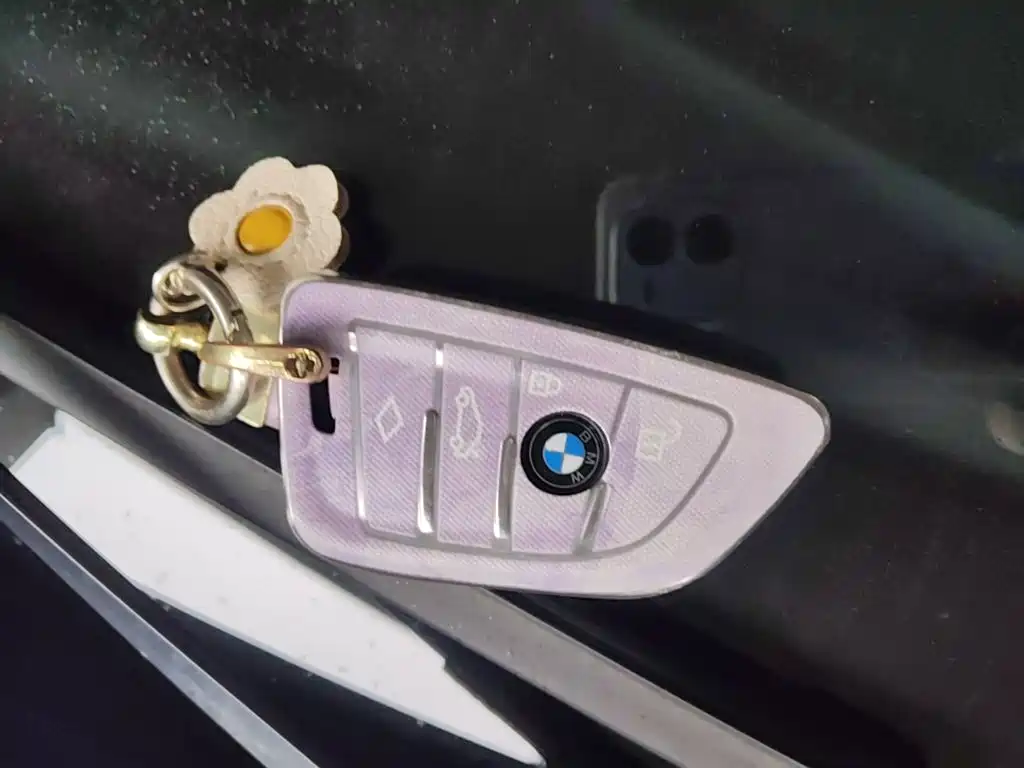 BMW 1 Series 2021 — фото 9