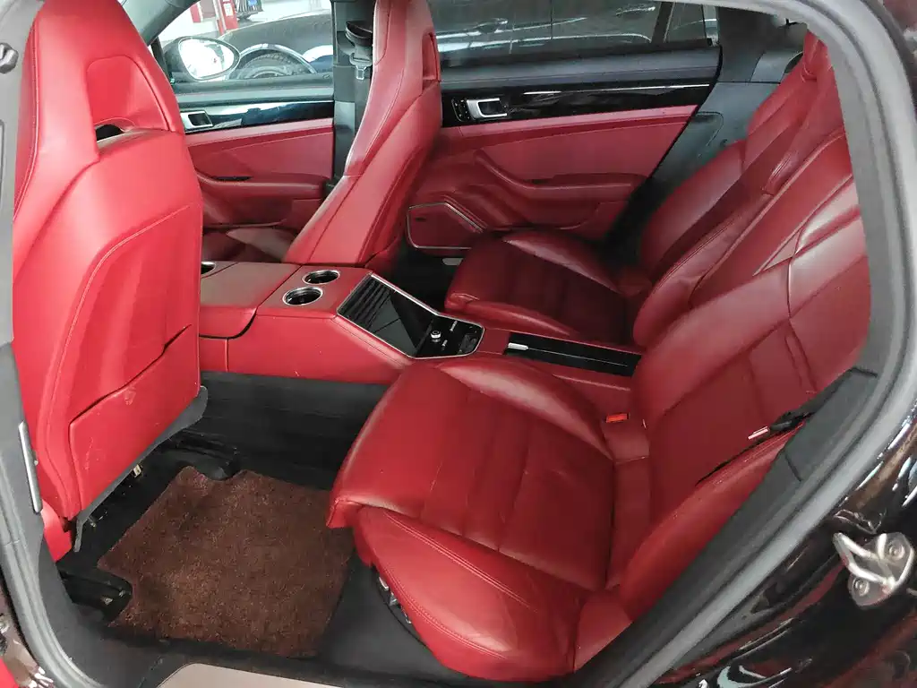 Porsche Panamera 2018