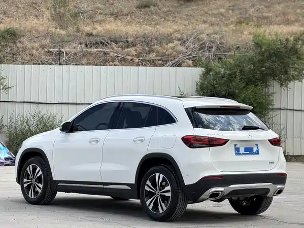 Mercedes-Benz GLA 2022