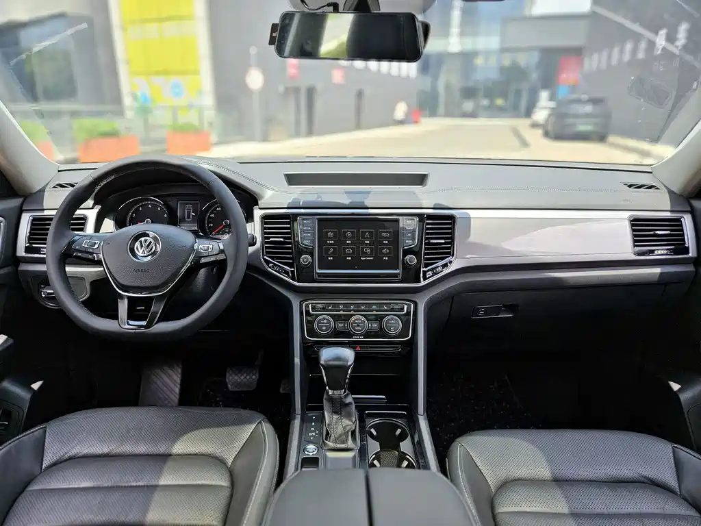 Volkswagen Teramont 2018 — фото 7