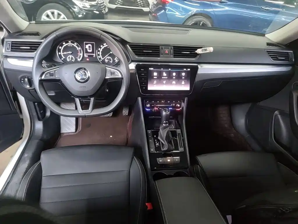 Skoda Speedy 2021 — фото 10