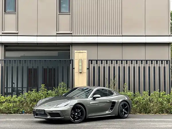 Porsche 718 2022