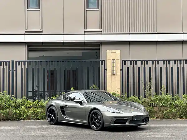 Porsche 718 2022