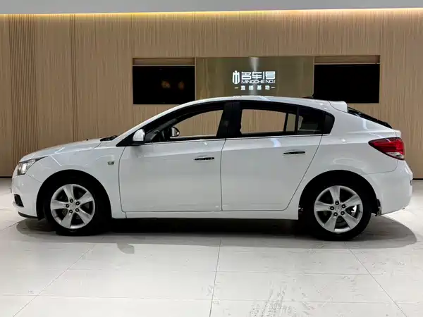 Chevrolet Cruze 2013