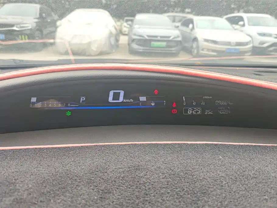 Honda Jade 2017 — фото 14