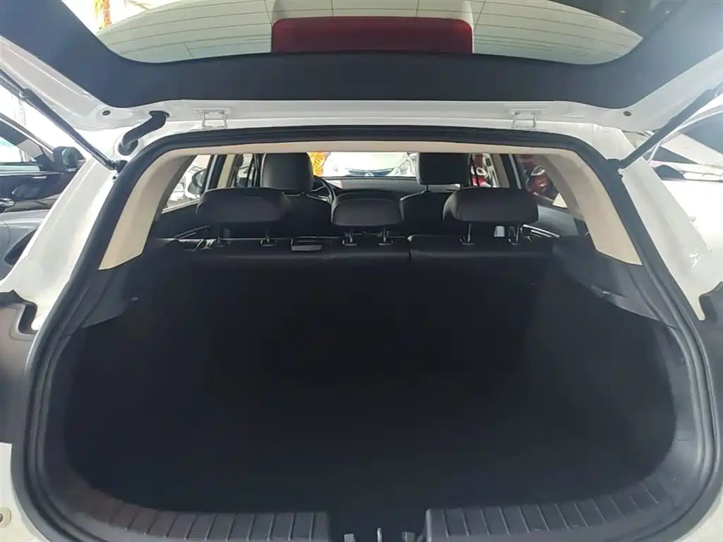 Geely Emgrand GS 2020 — фото 19