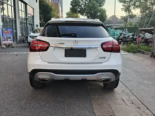 Mercedes-Benz GLA 2017