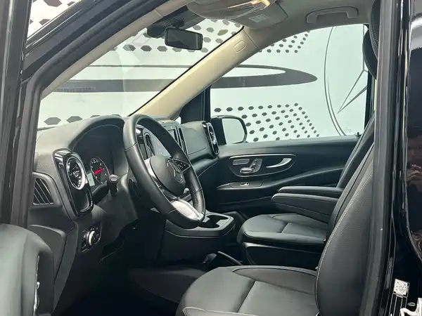 Mercedes-Benz Vito 2025