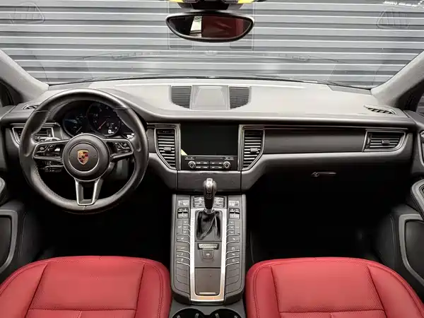 Porsche Macan 2018