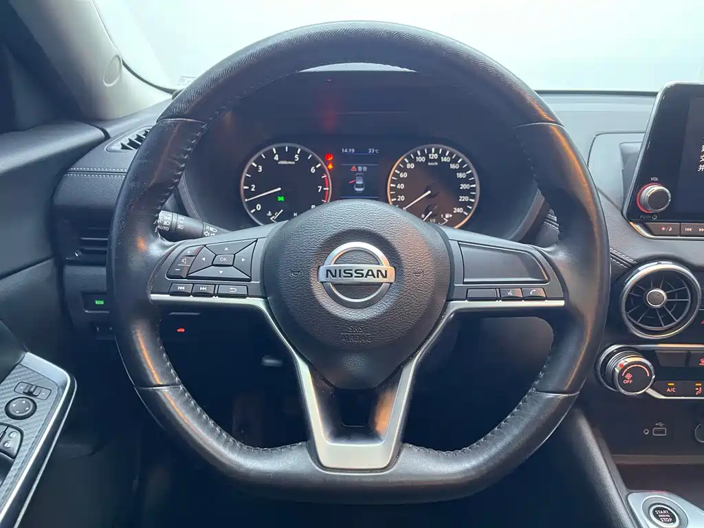 Nissan Sylphy 2020 — фото 16