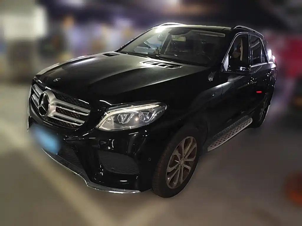 Mercedes-Benz GLE 2016