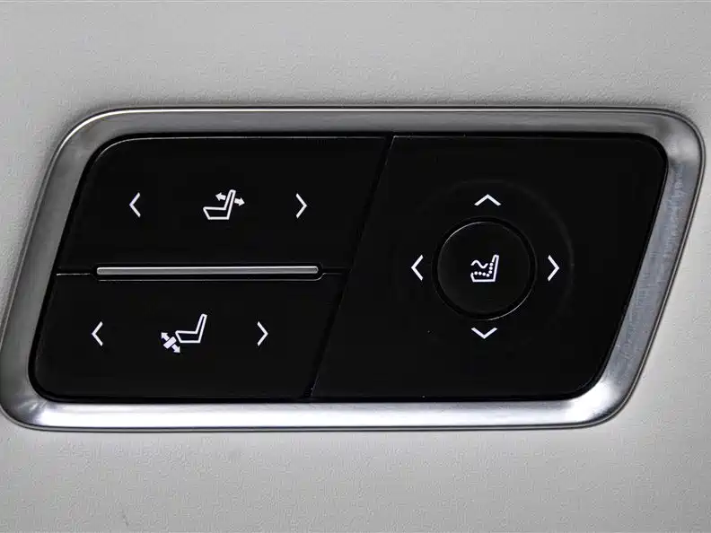 Buick GL8 Hybrid 2024 — фото 27