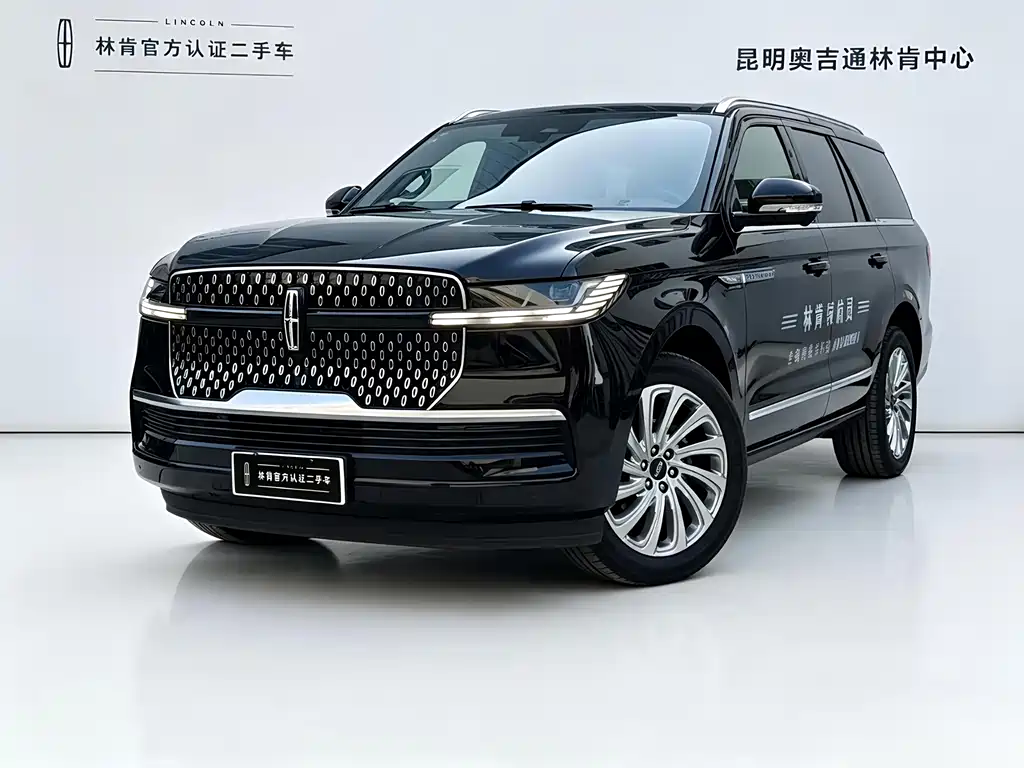 Lincoln Navigator 2025 — фото 1