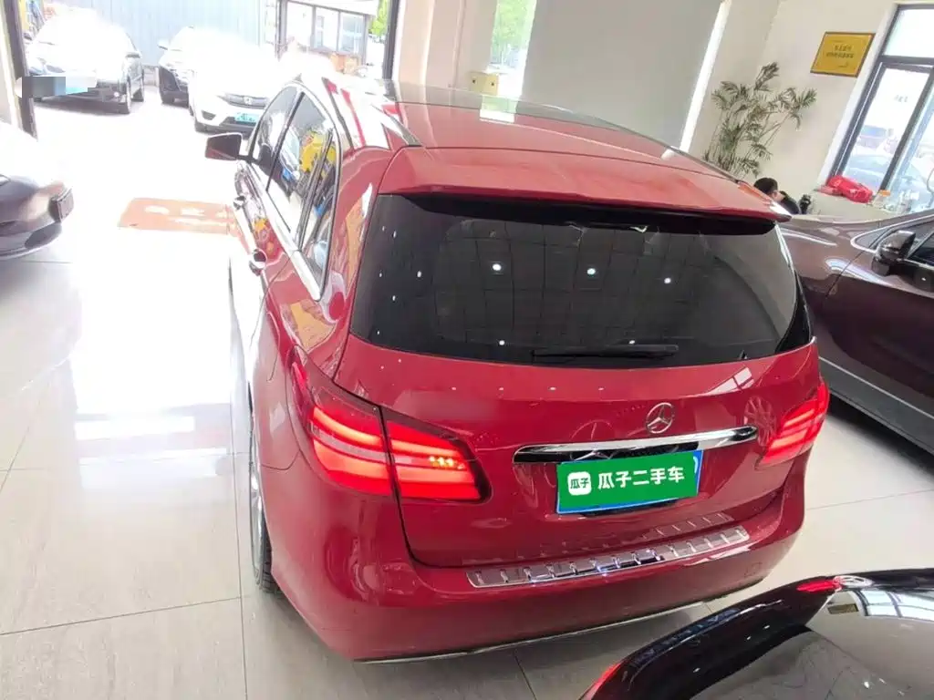Mercedes-Benz B-Class 2016