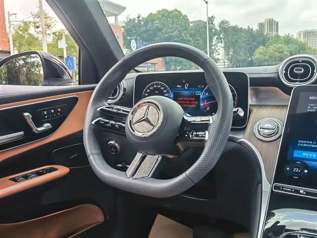 Mercedes-Benz GLC 2024 — фото 12
