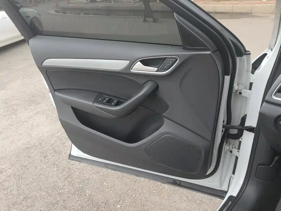 Audi Q3 2017