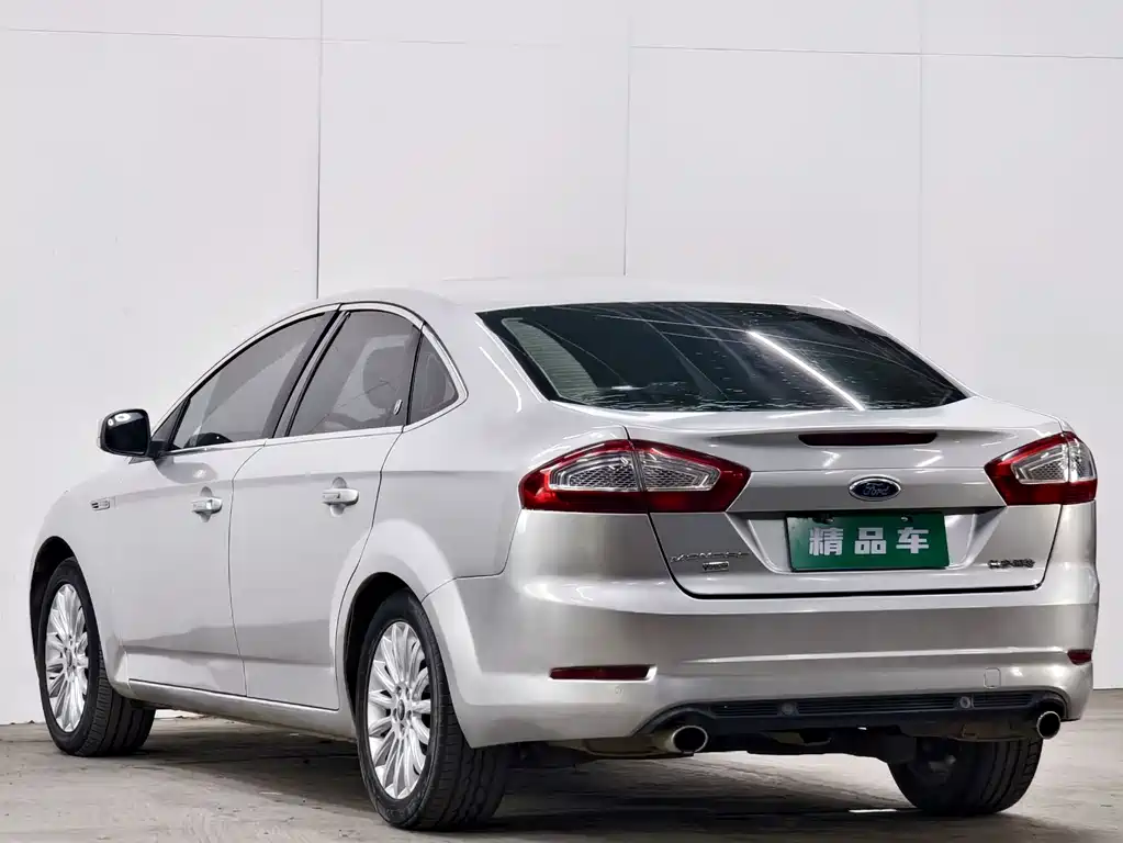 Ford Mondeo Zhisheng 2013 — фото 6