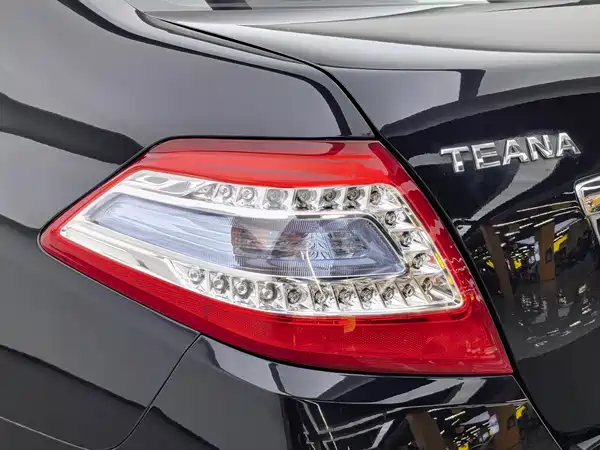 Nissan Teana 2011