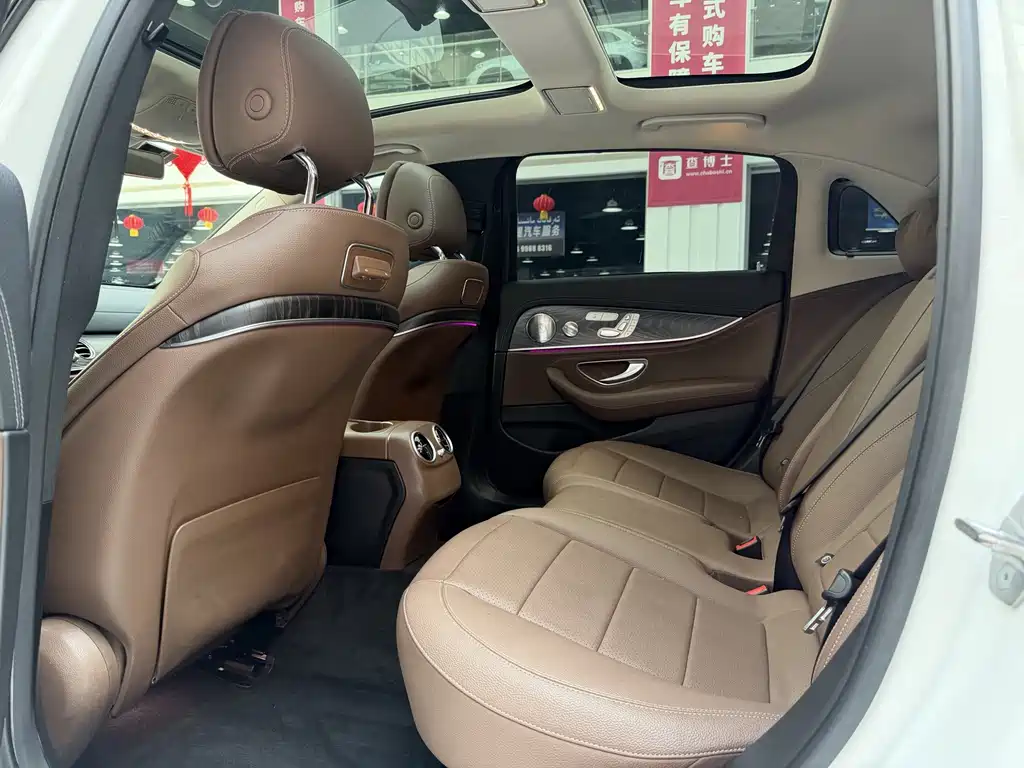 Mercedes-Benz E-Class 2020 — фото 14