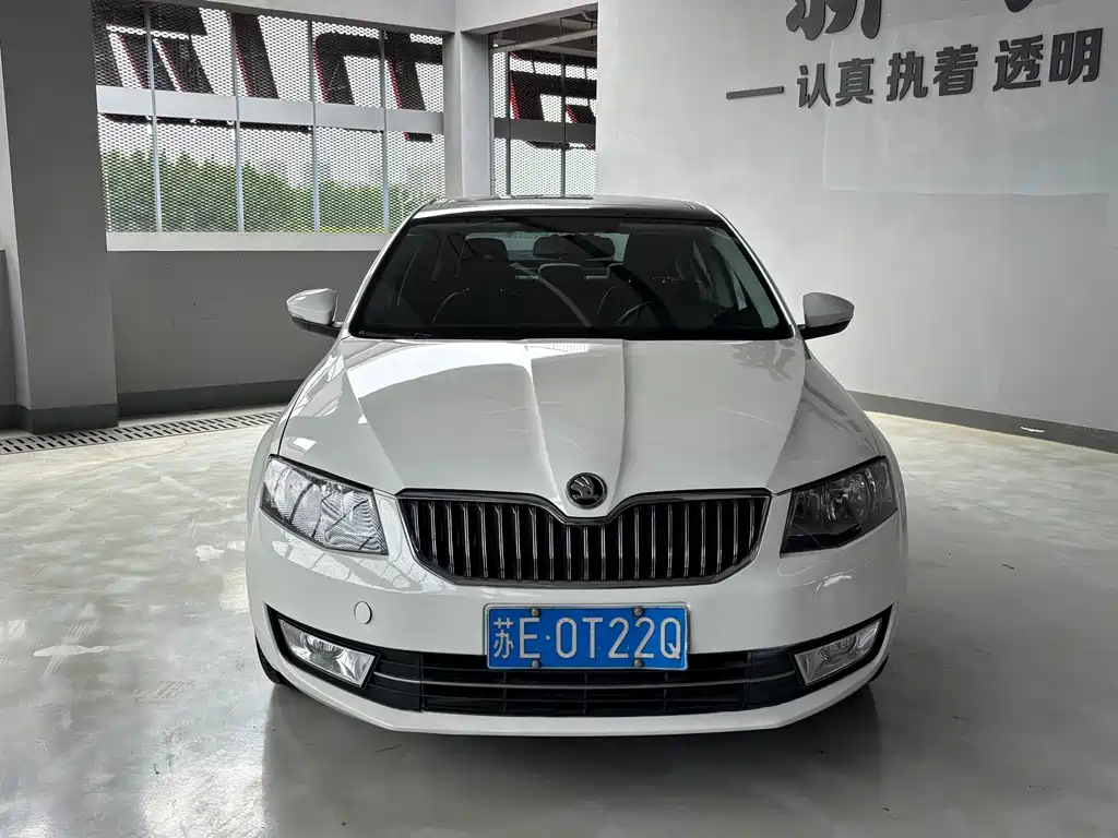 Skoda Octavia 2016 — фото 2
