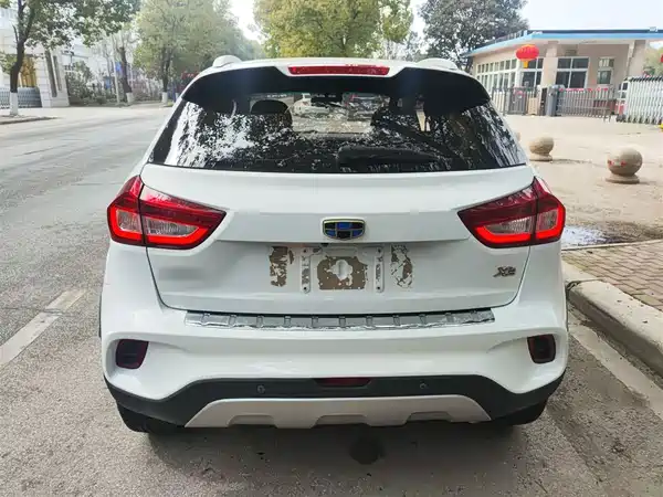 Geely Vision X3 2017