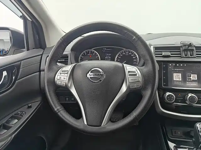 Nissan Tiida 2020 — фото 12