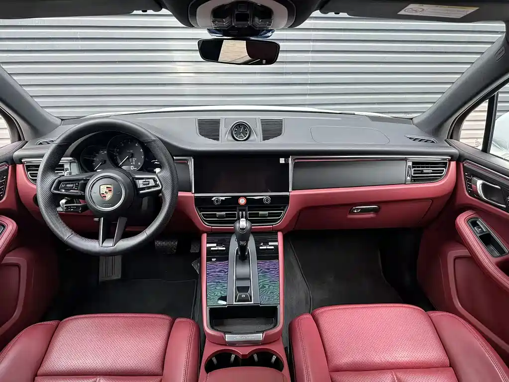 Porsche Macan 2023 — фото 10