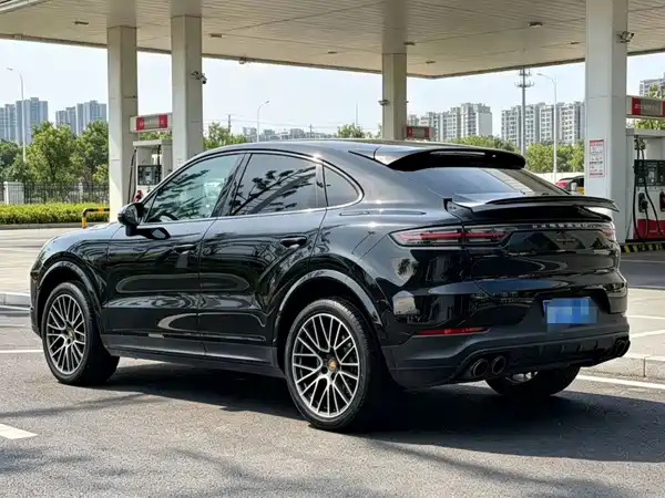 Porsche Cayenne 2020