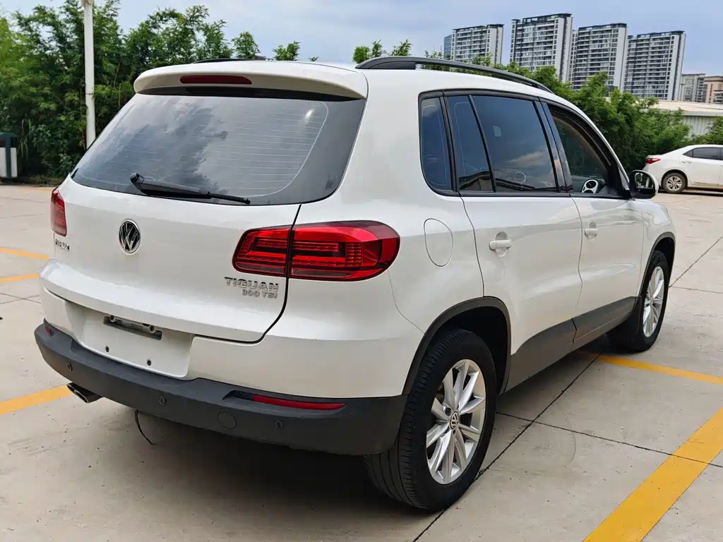 Volkswagen Tiguan 2017 — фото 5