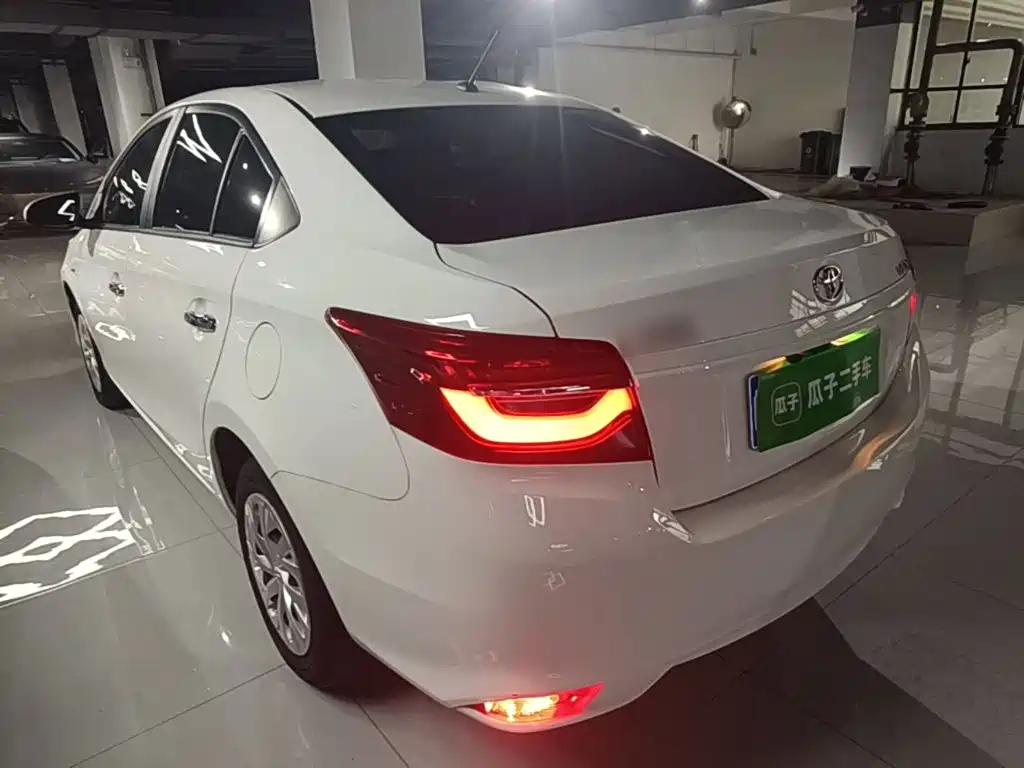 Toyota Vios 2023 — фото 5