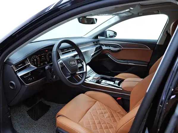 Audi A8 2024