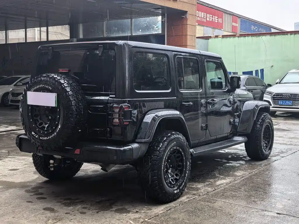 Jeep Wrangler PHEV 2022 — фото 5