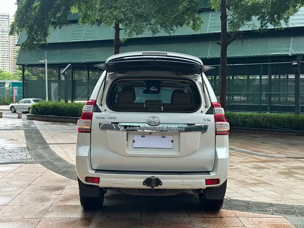 Toyota Prado 2017 — фото 20
