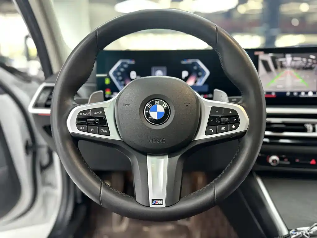 BMW 3 Series 2024 — фото 13