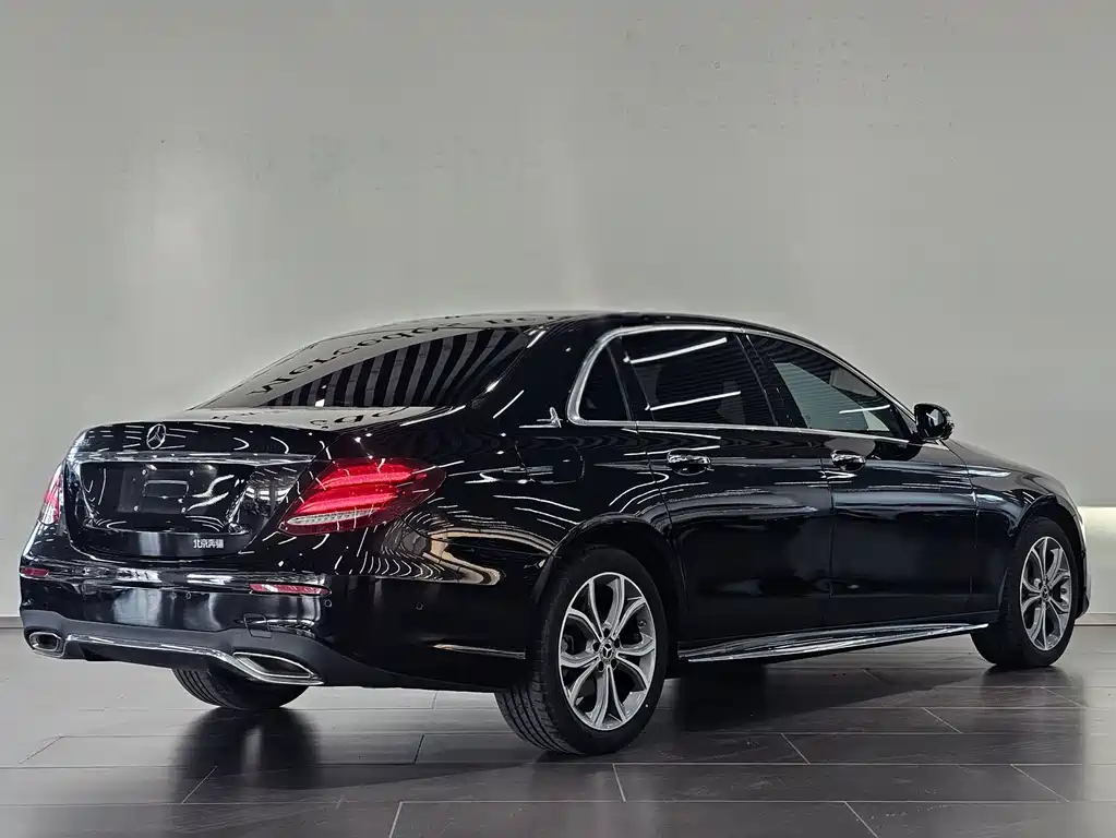 Mercedes-Benz E-Class 2020 — фото 3