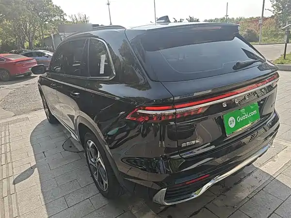 Geely Xingyue L 2024