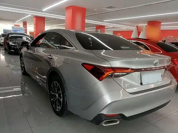 Toyota Avalon 2022
