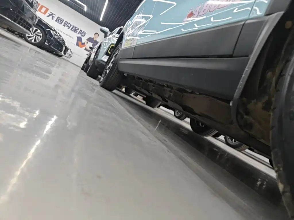 Leapmotor Zero Running T03 2025 — фото 21