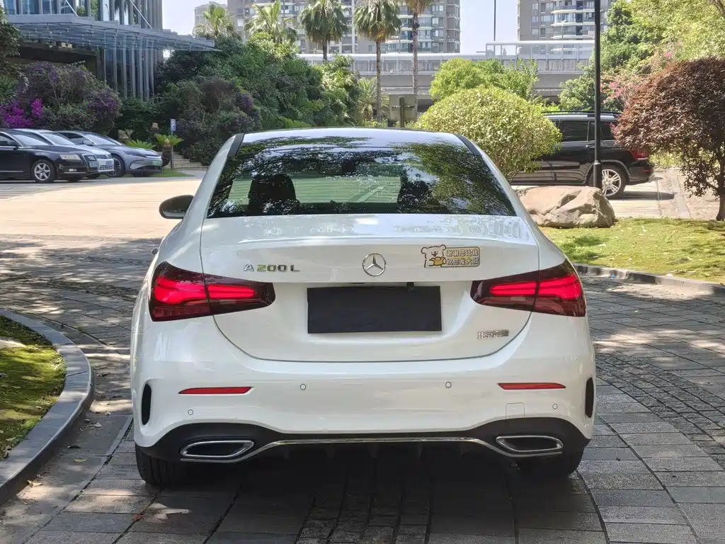 Mercedes-Benz A-Class 2025 — фото 8
