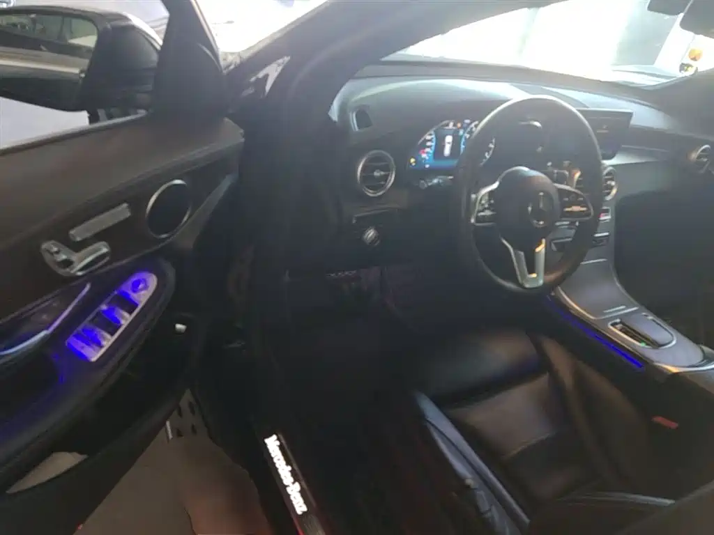 Mercedes-Benz GLC 2020 — фото 16
