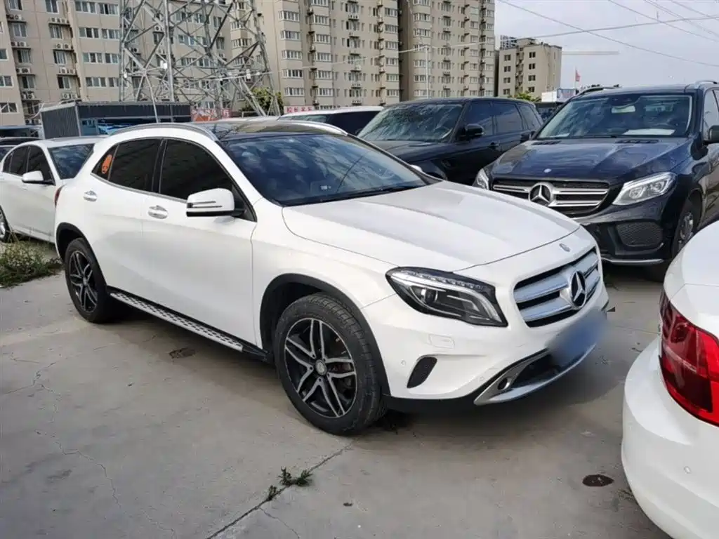 Mercedes-Benz GLA 2015 — фото 4