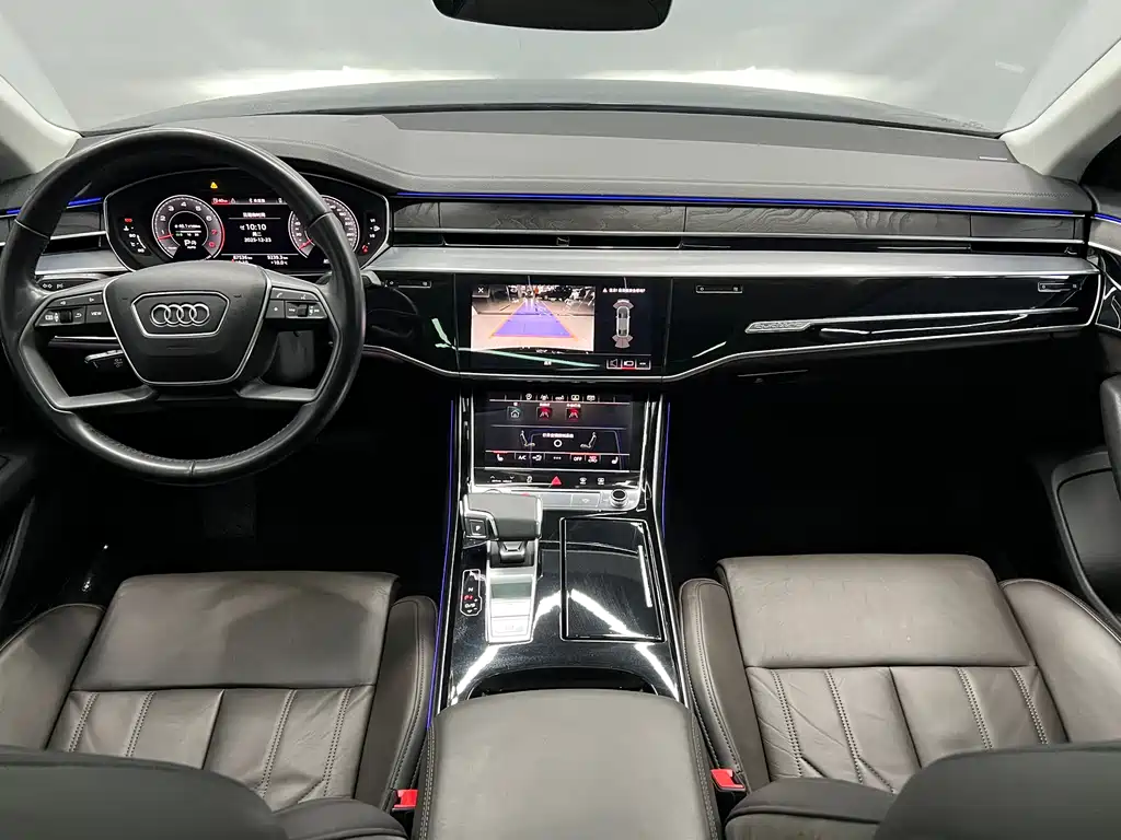 Audi A8 2020 — фото 11