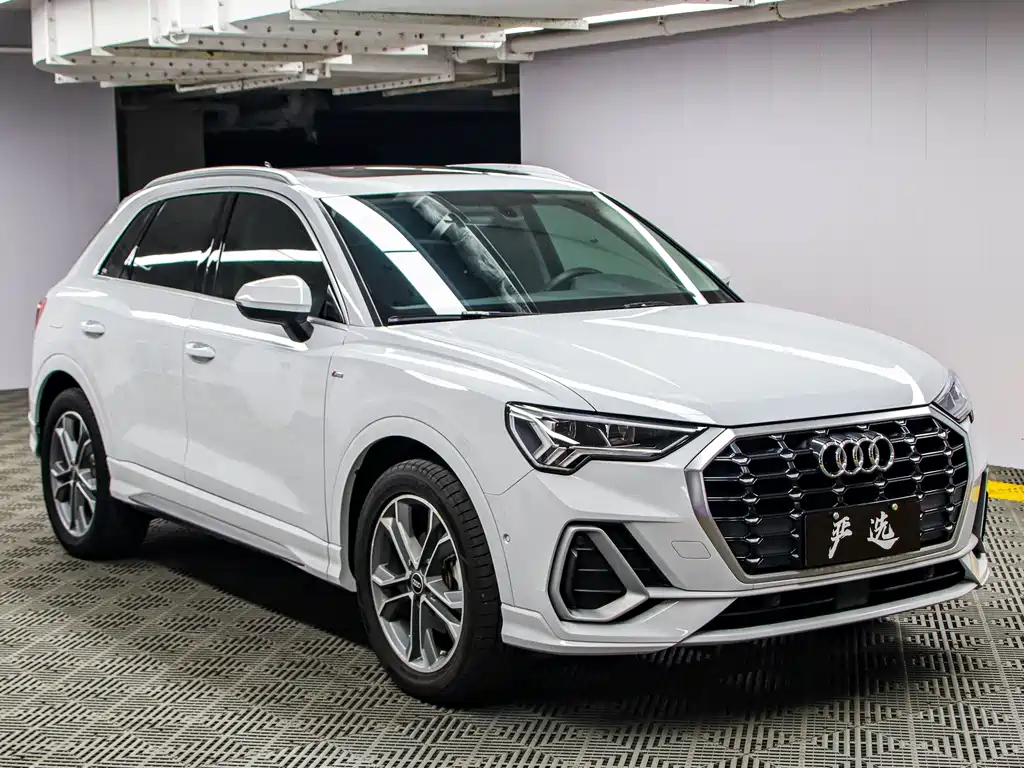 Audi Q3 2021 — фото 3