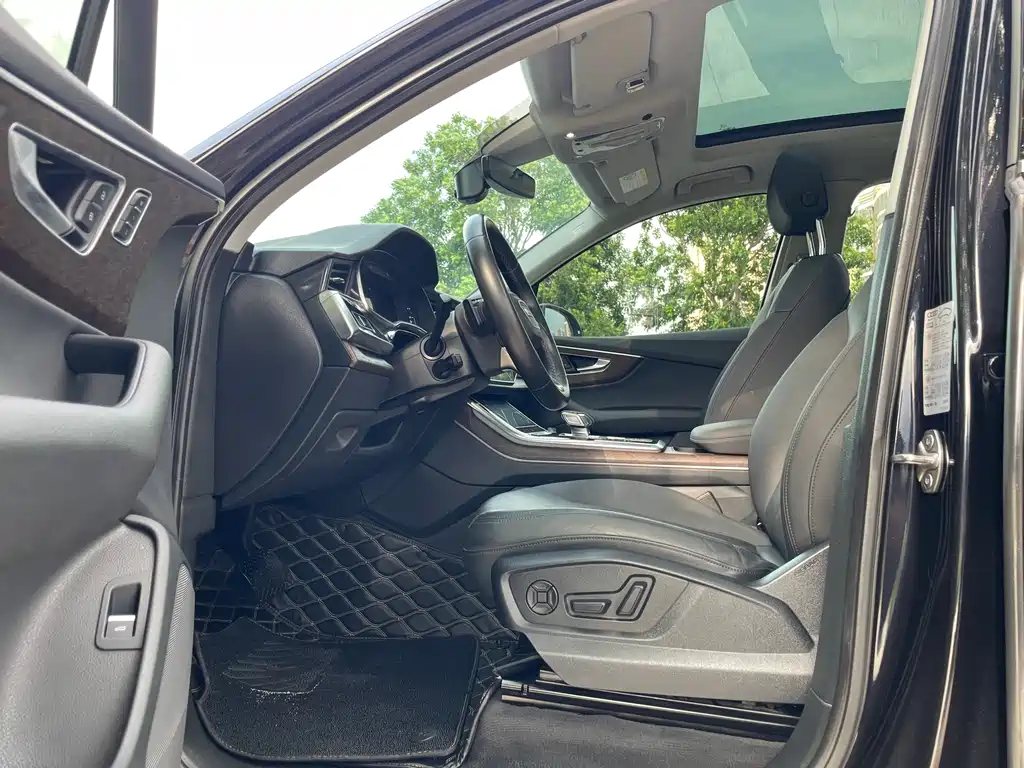 Audi Q7 2021